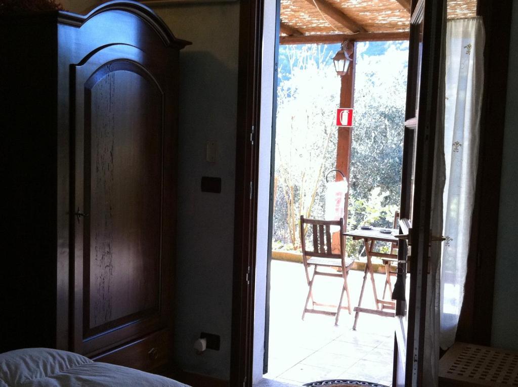 Agriturismo La Rocca Di Perti Finale Ligure Pokój zdjęcie